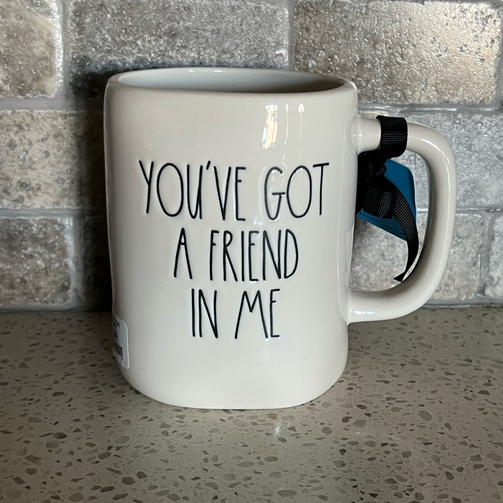 Rae dunn mug